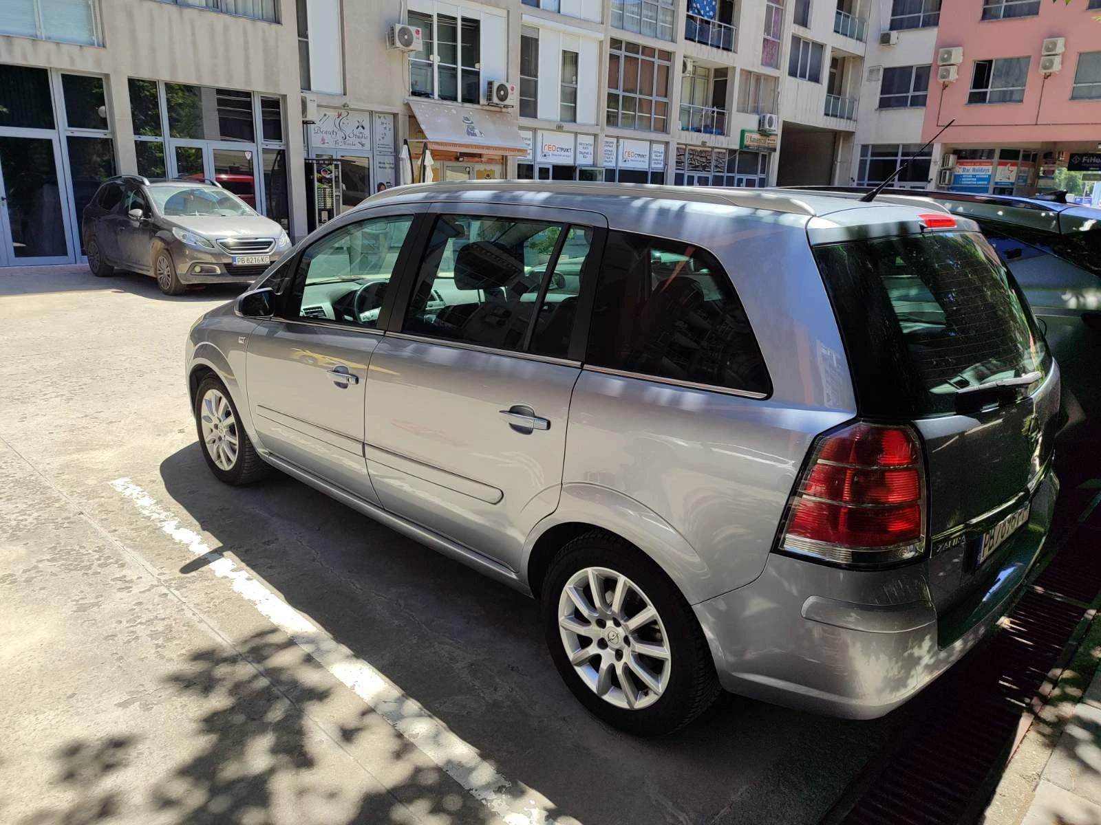 Opel Zafira, снимка 5 - Автомобили и джипове - 54711857