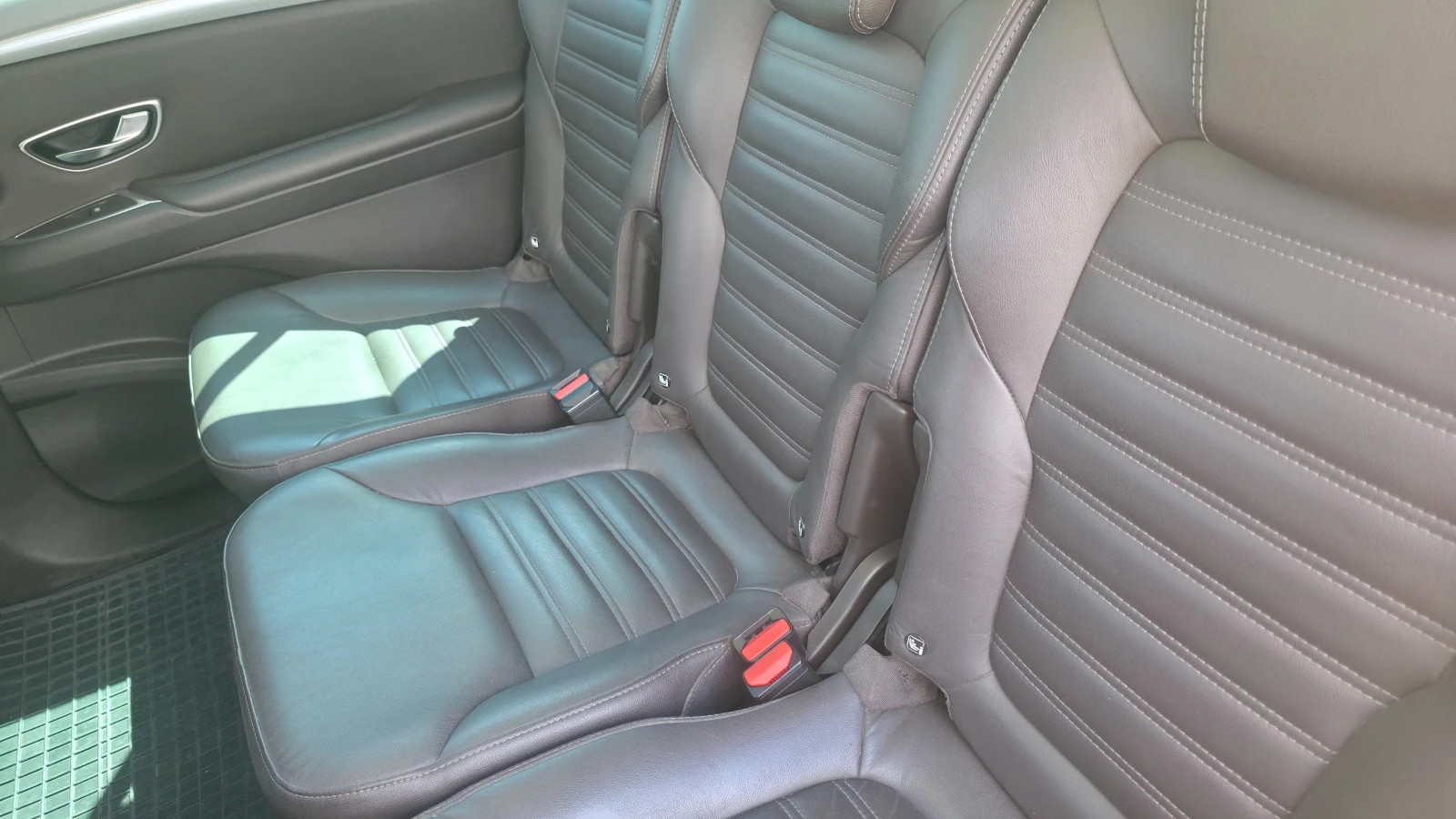 Renault Espace V, снимка 15 - Автомобили и джипове - 55103848