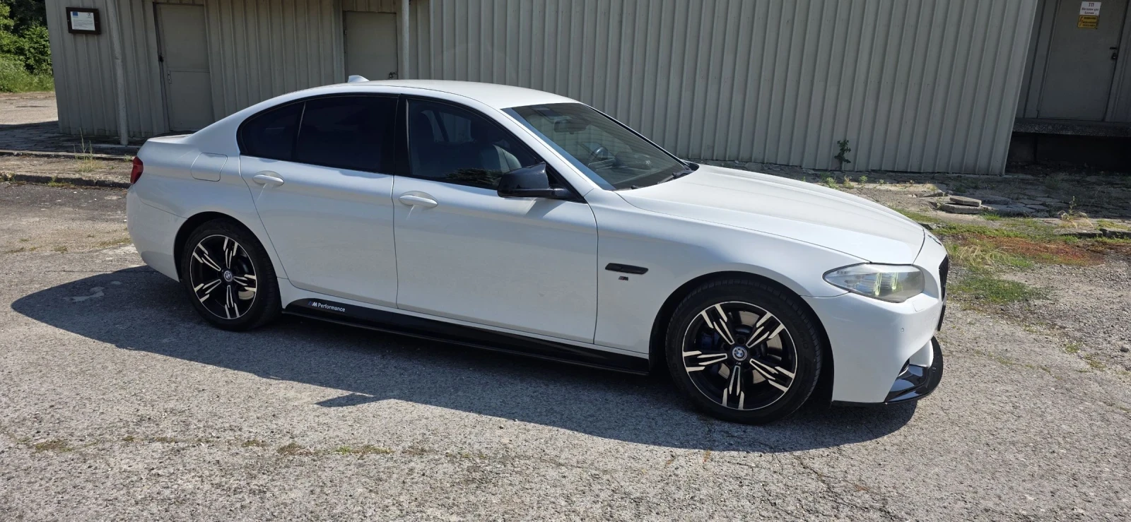 BMW 525 X-drive, снимка 2 - Автомобили и джипове - 55122940