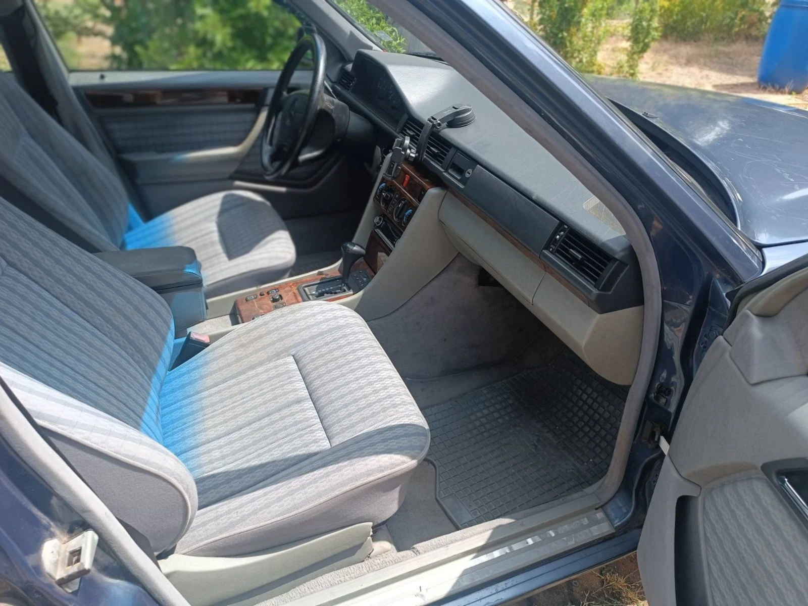 Mercedes-Benz 124 3.0 TD, снимка 2 - Автомобили и джипове - 55161916