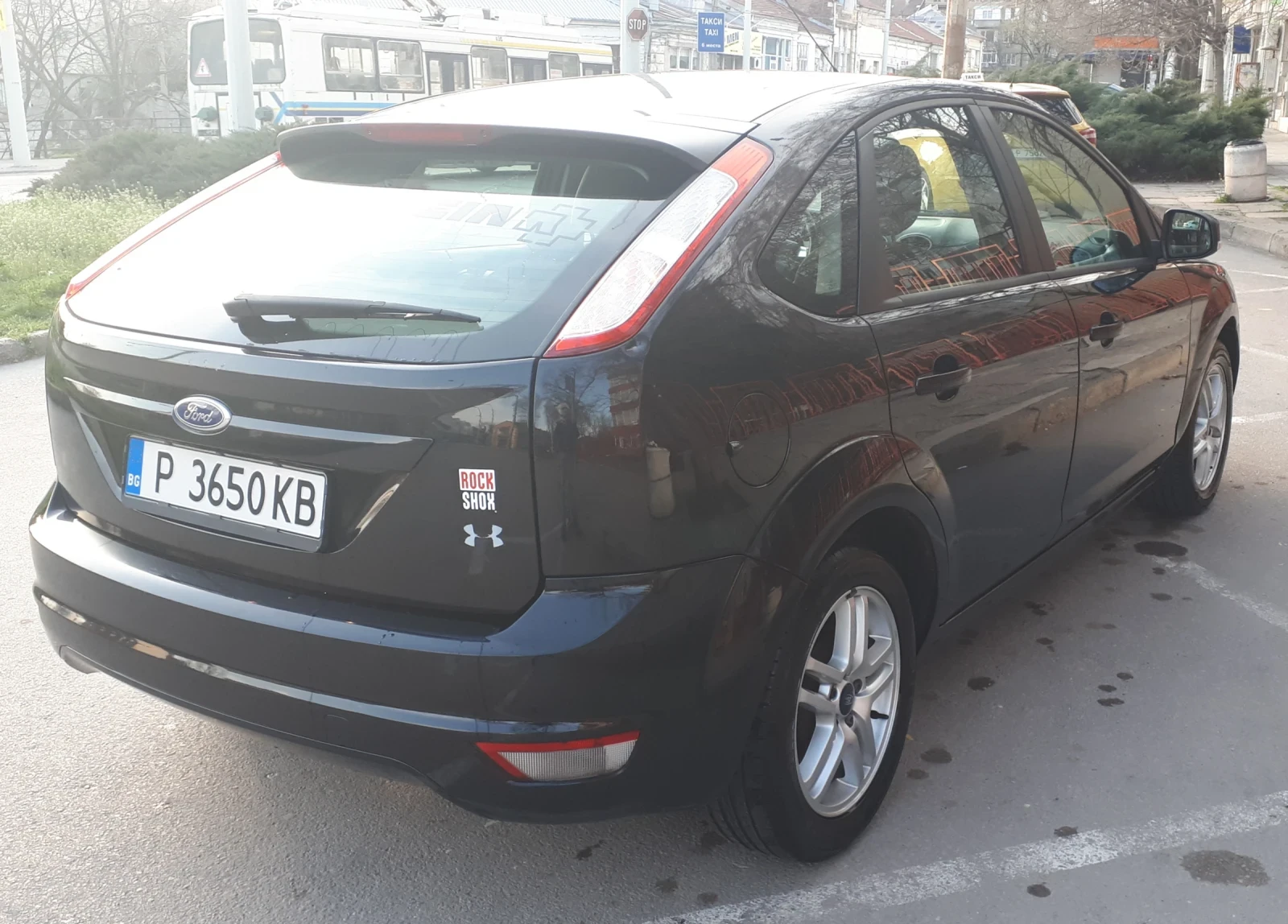 Ford Focus 1.6i, снимка 3 - Автомобили и джипове - 55238951