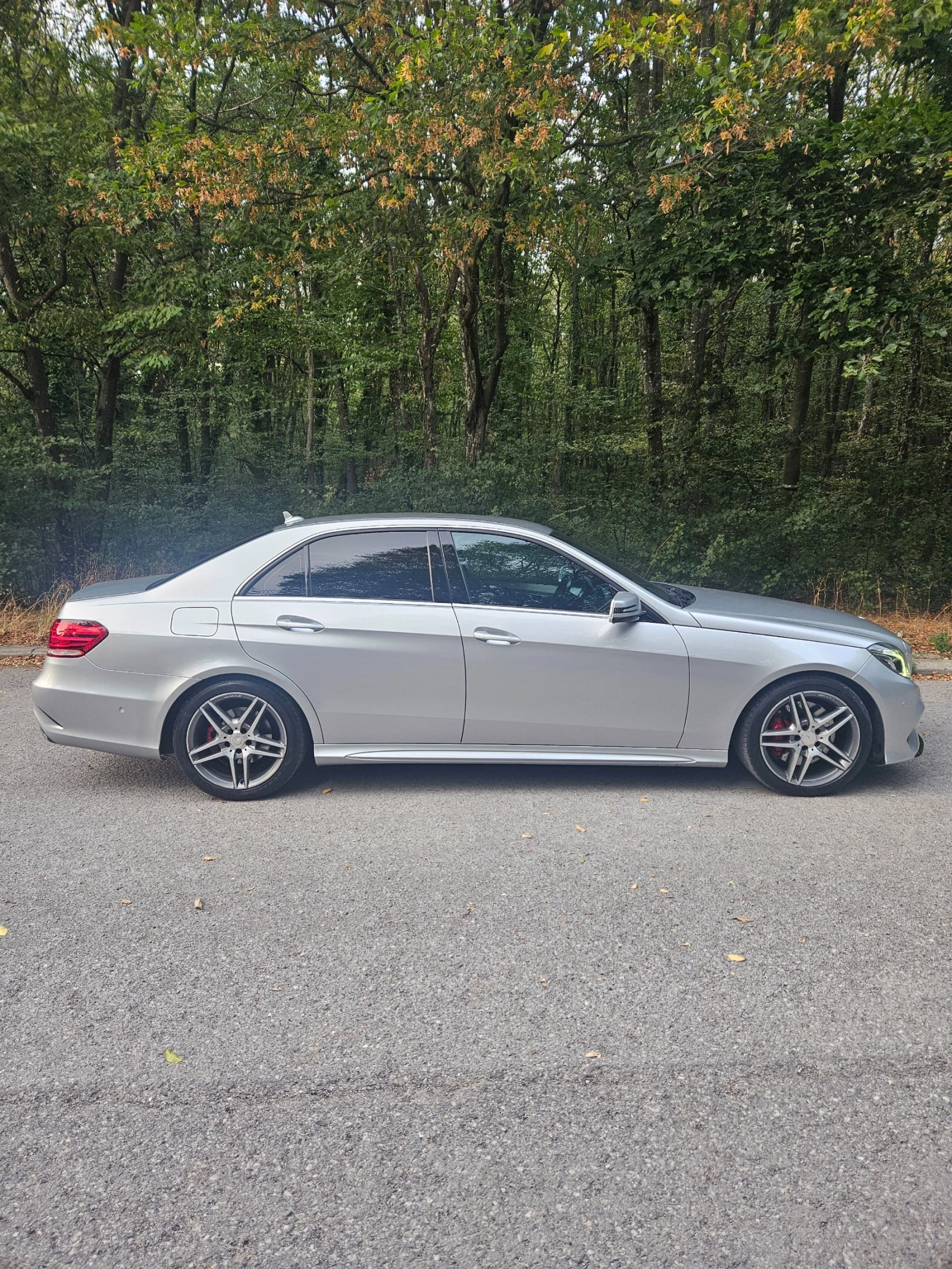 Mercedes-Benz E 350 4matic , снимка 4 - Автомобили и джипове - 55325461