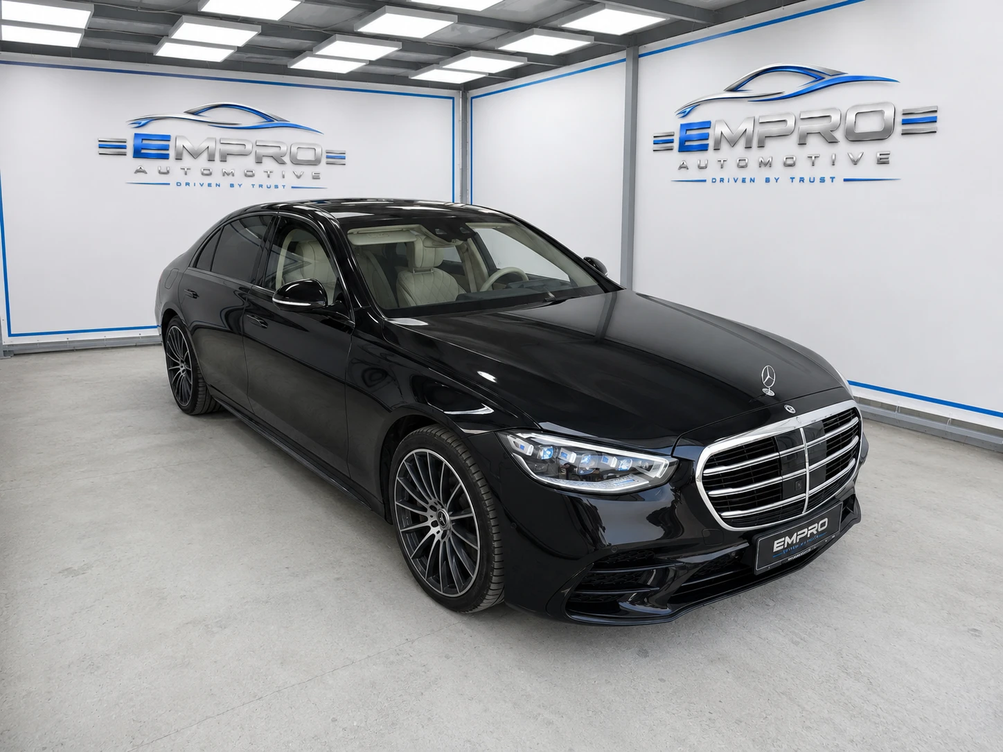 Mercedes-Benz S 580 24 Месеца гаранция* 4MATIC* PANO* 360* HUD* BURM* , снимка 3 - Автомобили и джипове - 55592565