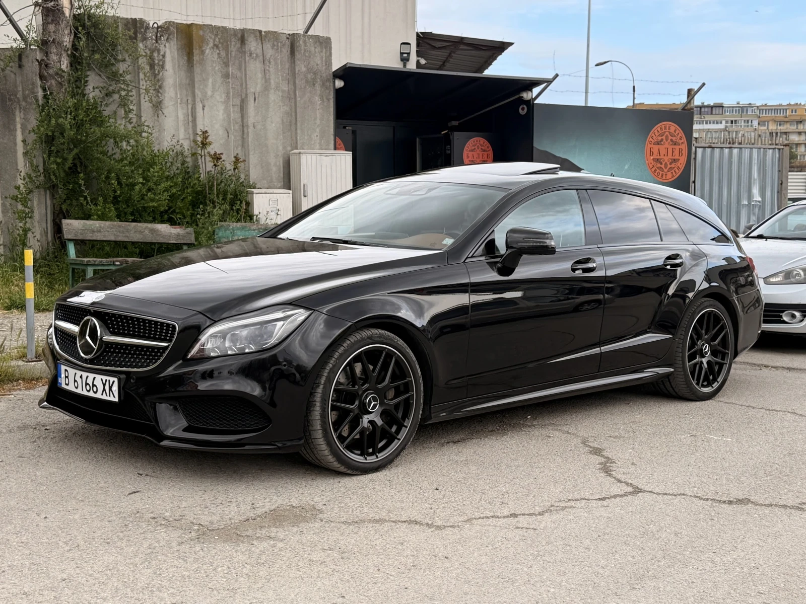 Mercedes-Benz CLS 350 AMG LINE FACELIFT 9G-TRONIC 4MATIC AIRMATIC, снимка 16 - Автомобили и джипове - 56203301