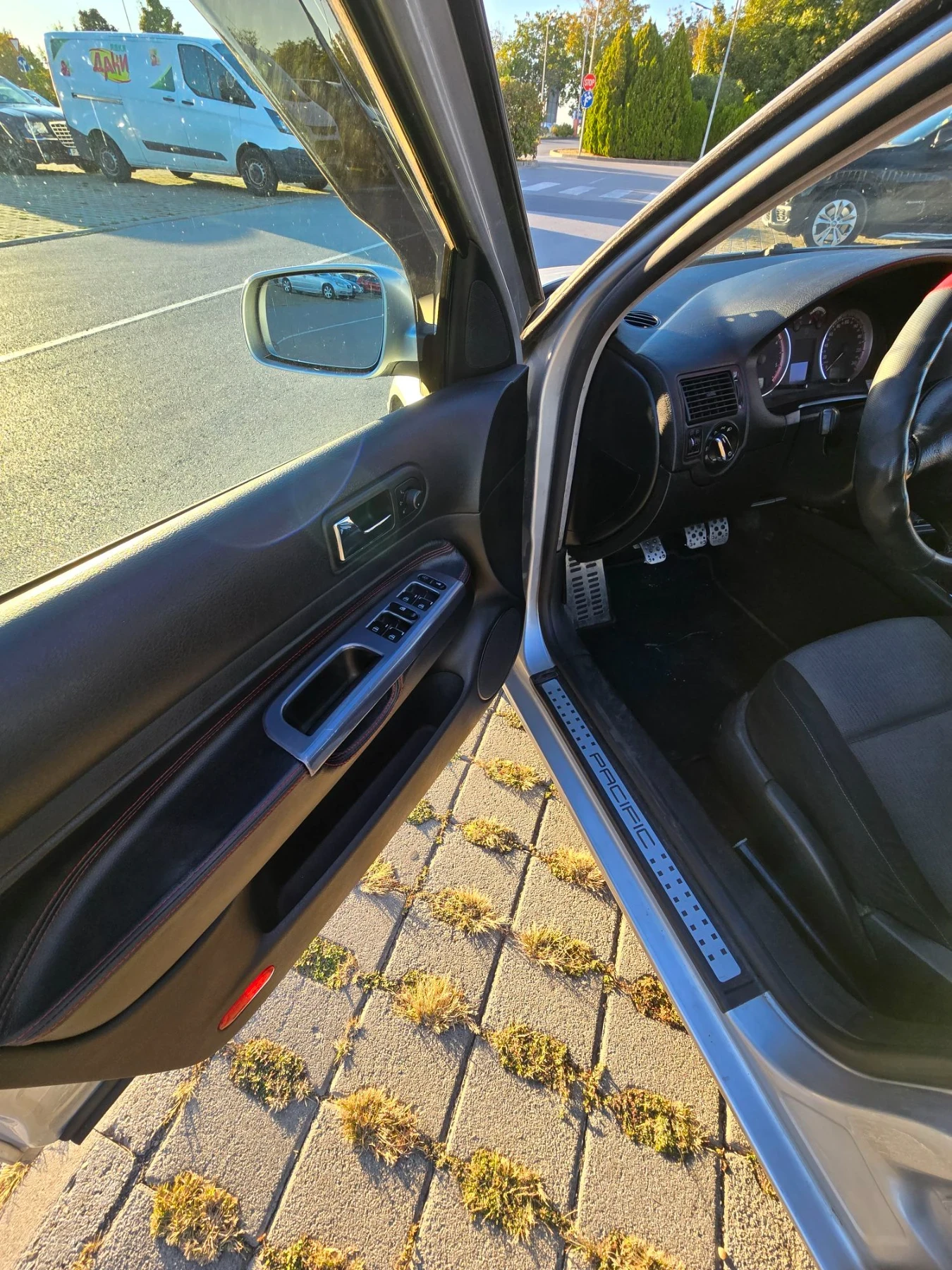 VW Golf, снимка 10 - Автомобили и джипове - 56339291