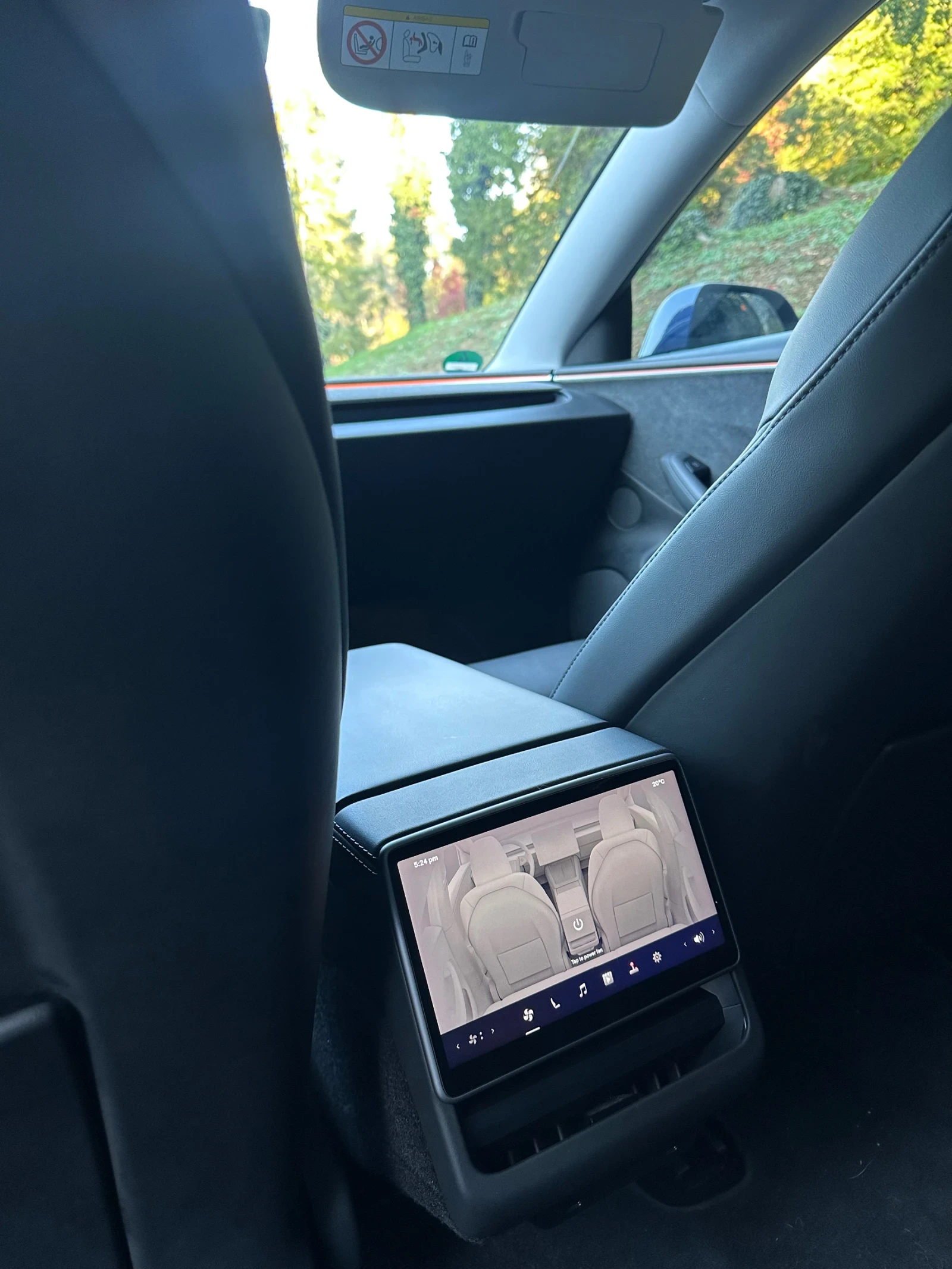 Tesla Model 3 HIGHLAND LR AWD Premium Европейска, снимка 4 - Автомобили и джипове - 56600246