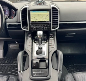 Porsche Cayenne 3.6* AWD* PANO* NAVI* КОЖА* АвтоКредит* Цена до БГ - 23199 € / 45373.30 лв. - 65813507 10