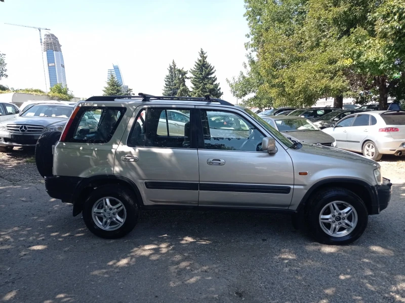 Honda Cr-v 2.0 i-КЛИМАТИК-4х4, снимка 5 - Автомобили и джипове - 47010420