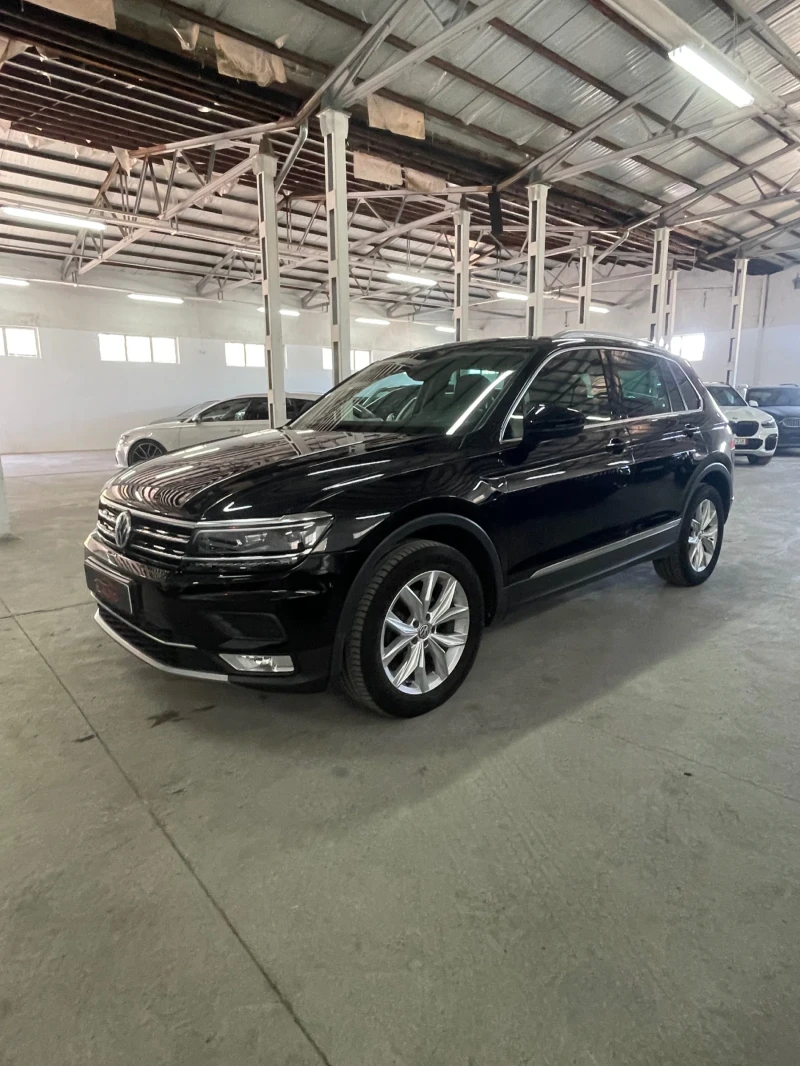 VW Tiguan 2.0Tdi/4motion/Distr/head-up/теглич/ подгрев/Led/!, снимка 2 - Автомобили и джипове - 51738026
