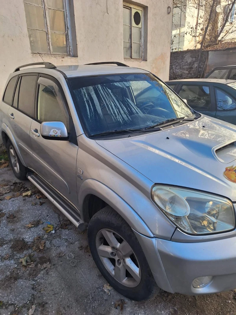 Toyota Rav4, снимка 2 - Автомобили и джипове - 52448590