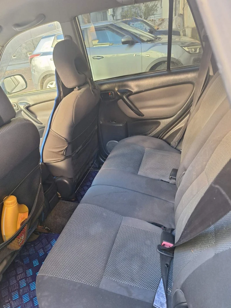 Toyota Rav4, снимка 6 - Автомобили и джипове - 52448590