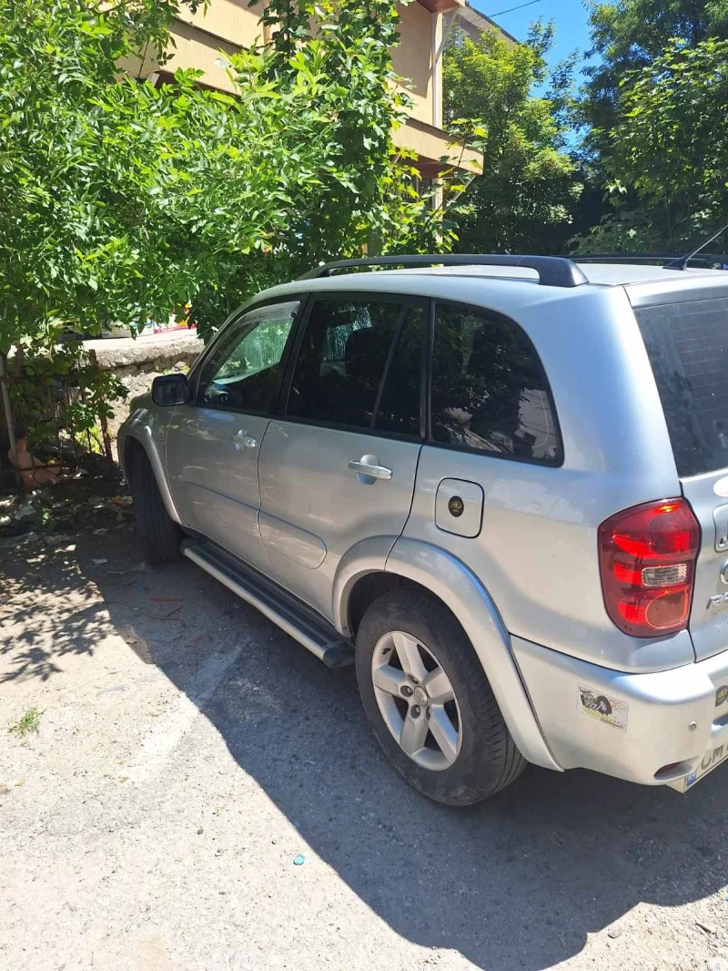 Toyota Rav4, снимка 3 - Автомобили и джипове - 52448590