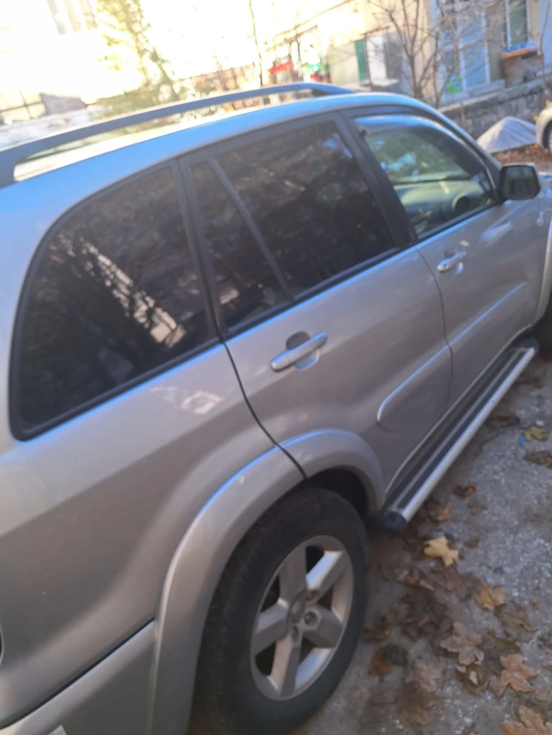 Toyota Rav4, снимка 8 - Автомобили и джипове - 52448590