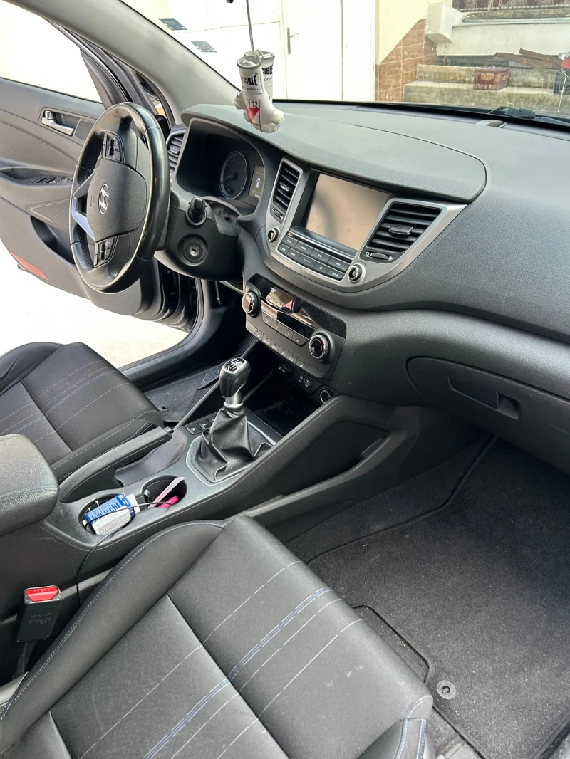 Hyundai Tucson 1.6 TDI, снимка 5 - Автомобили и джипове - 52554462