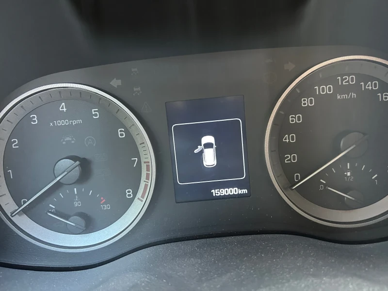 Hyundai Tucson 1.6 TDI, снимка 4 - Автомобили и джипове - 52554462