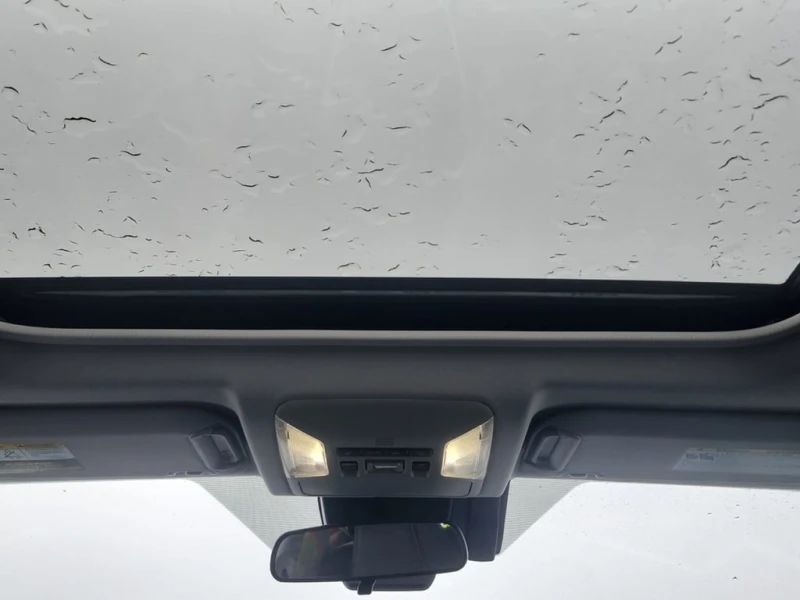 Toyota Rav4 * XLE * CARFAX * ЦЕНА ДО БГ, снимка 16 - Автомобили и джипове - 53173397