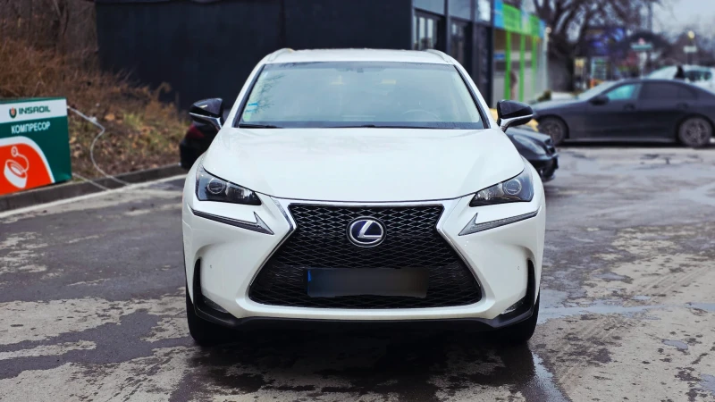 Lexus NX 300h F-Sport  LPG  Carplay/Android Auto, снимка 1 - Автомобили и джипове - 53343129