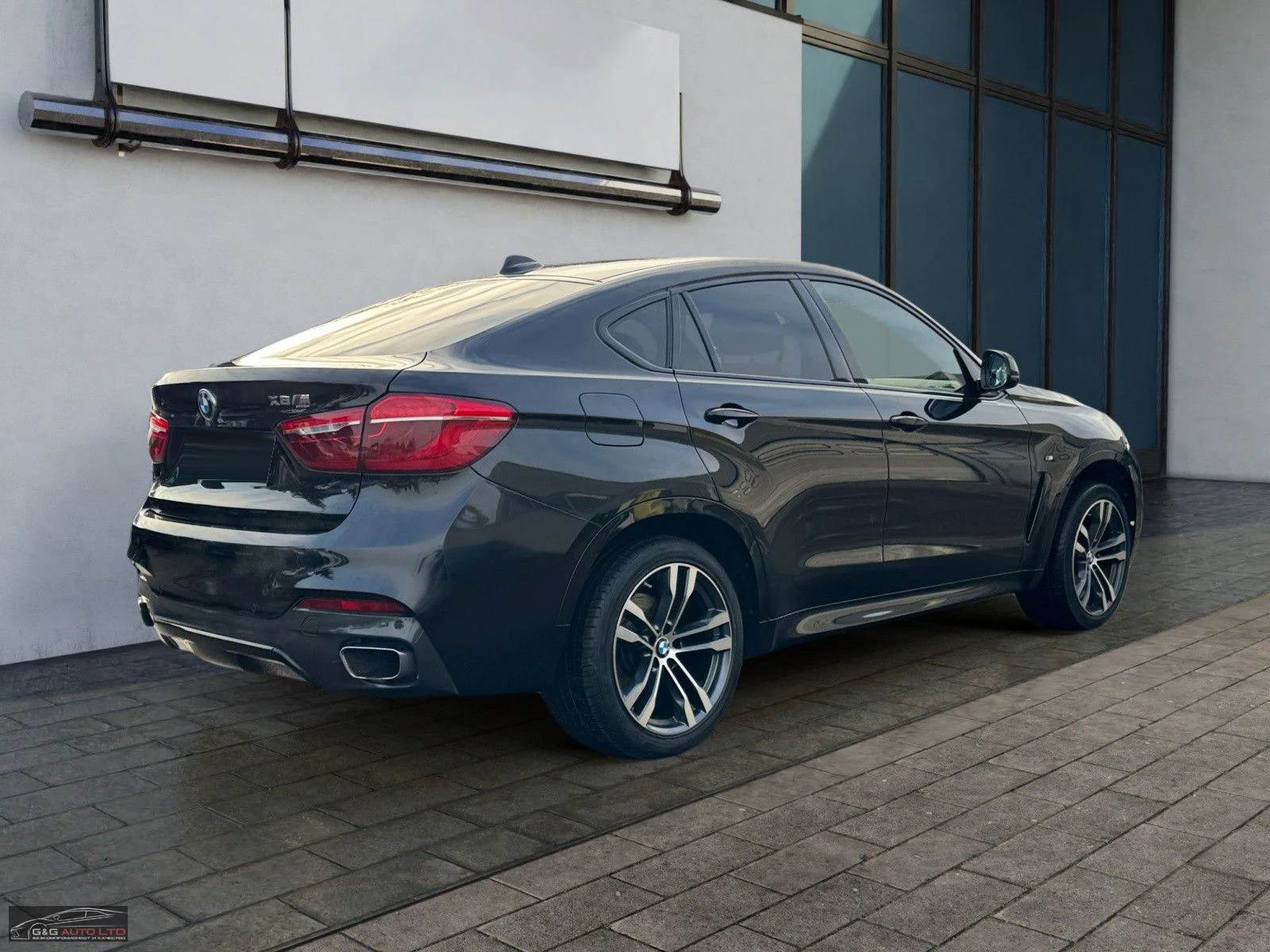 BMW X6 40d/313HP/M-SPORT/HUD/MMRY/PANO/NAVI/KLESS/471v - изображение 4