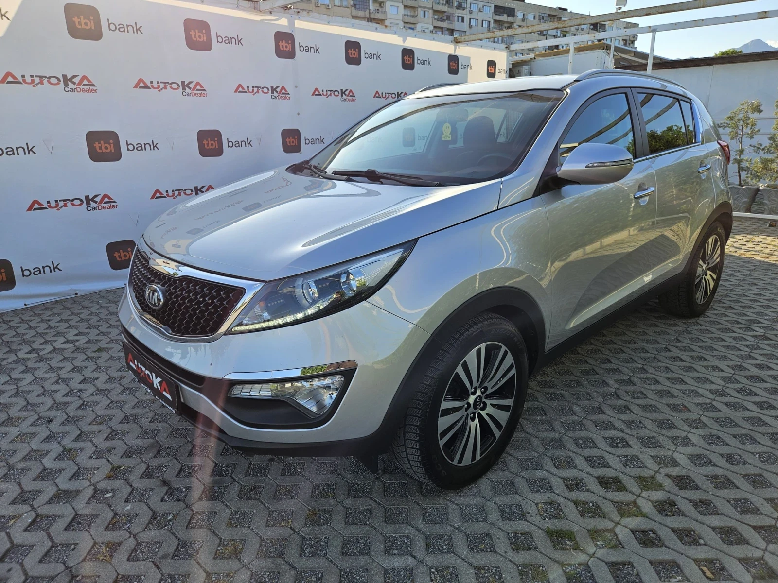 Kia Sportage 1.7CRDI-116кс= 6СКОРОСТИ= FACELIFT= КАМЕРА= EURO 6 - изображение 6