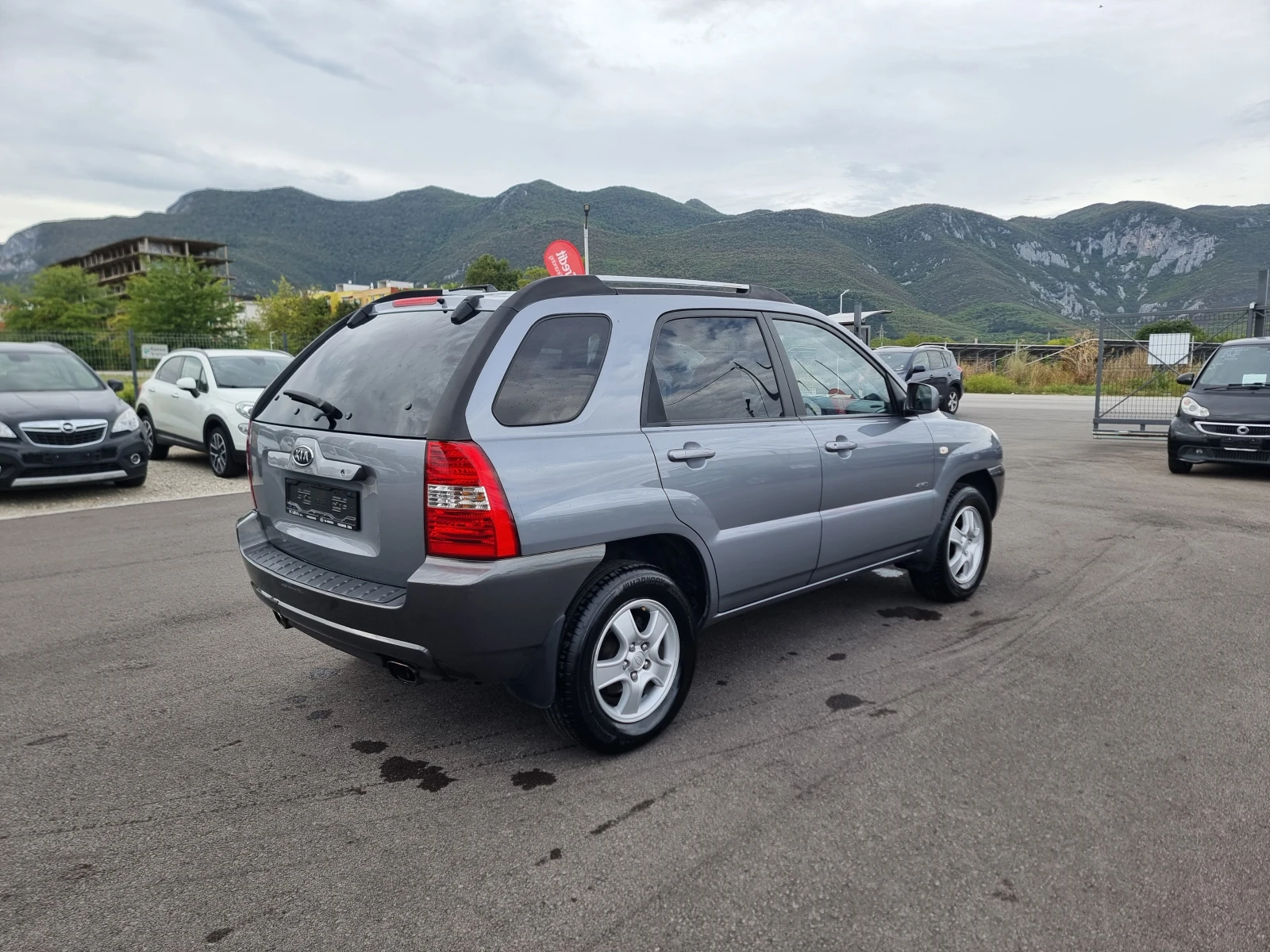Kia Sportage 2.0TDI 4X4 - изображение 7