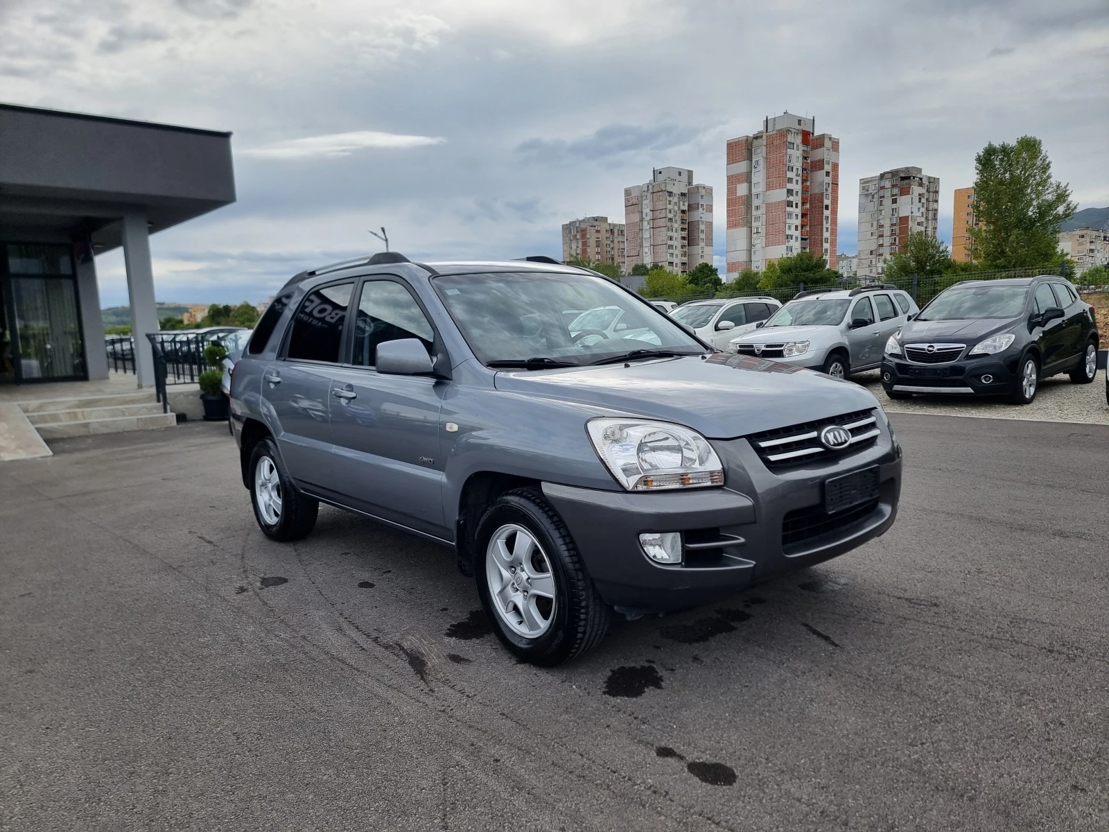Kia Sportage 2.0TDI 4X4 - изображение 8