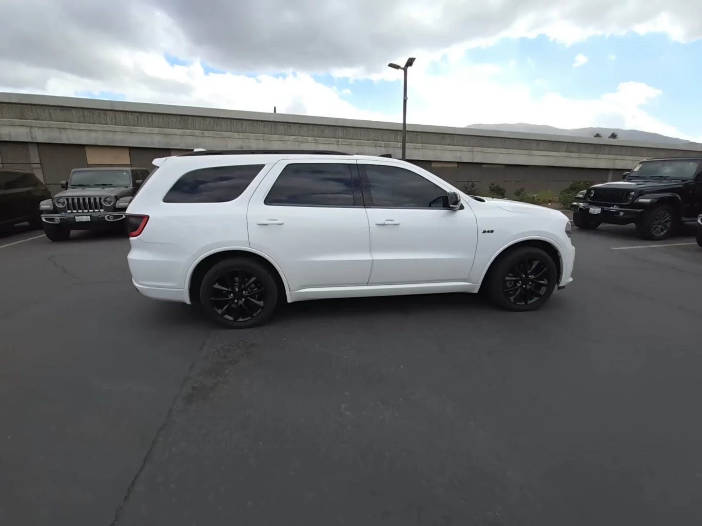 Dodge Durango 2017* RT* 5.7 V8* DOSTRONIK* 8ZF* ОБДУХ* ПОДГРЕВ*  - изображение 4