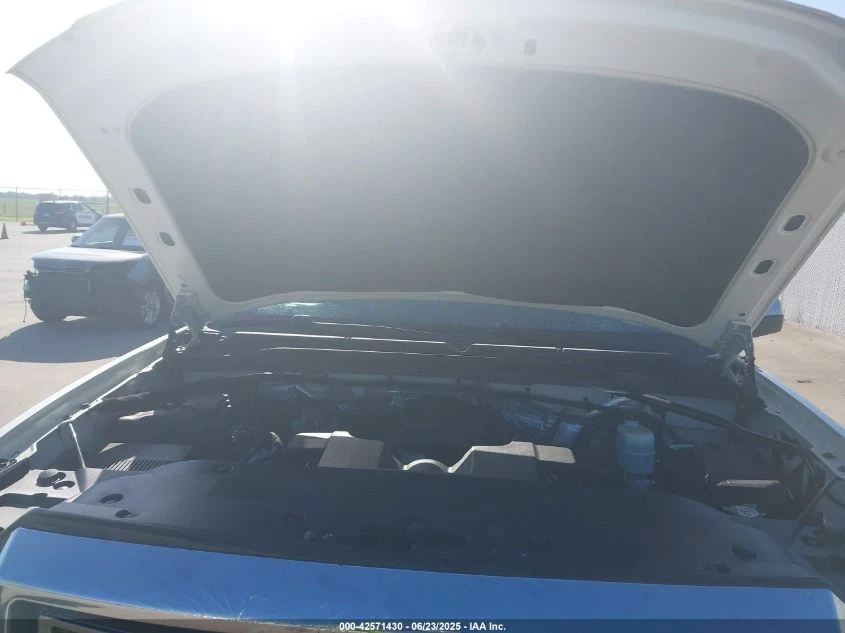 Gmc Sierra 5.3L V-8 DI, VVT, 355HP 4X2 Drive | Mobile.bg   15