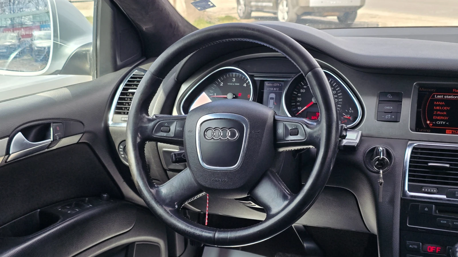 Audi Q7 3.0TDI/Сменени вериги, снимка 12 - Автомобили и джипове - 53910072