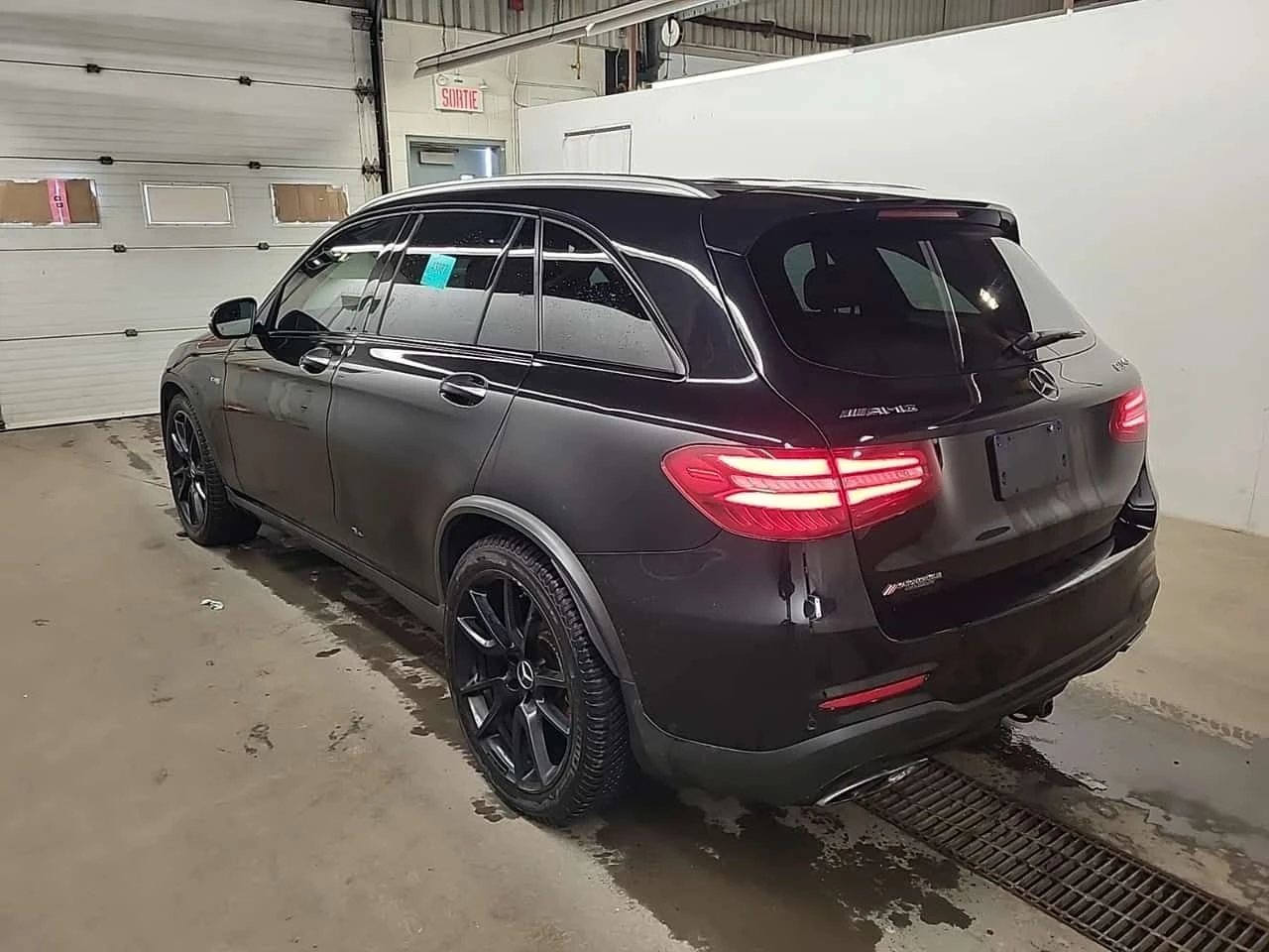 Mercedes-Benz GLC 43 AMG * CARFAX * ���� �� �� | Mobile.bg � ����������� 4