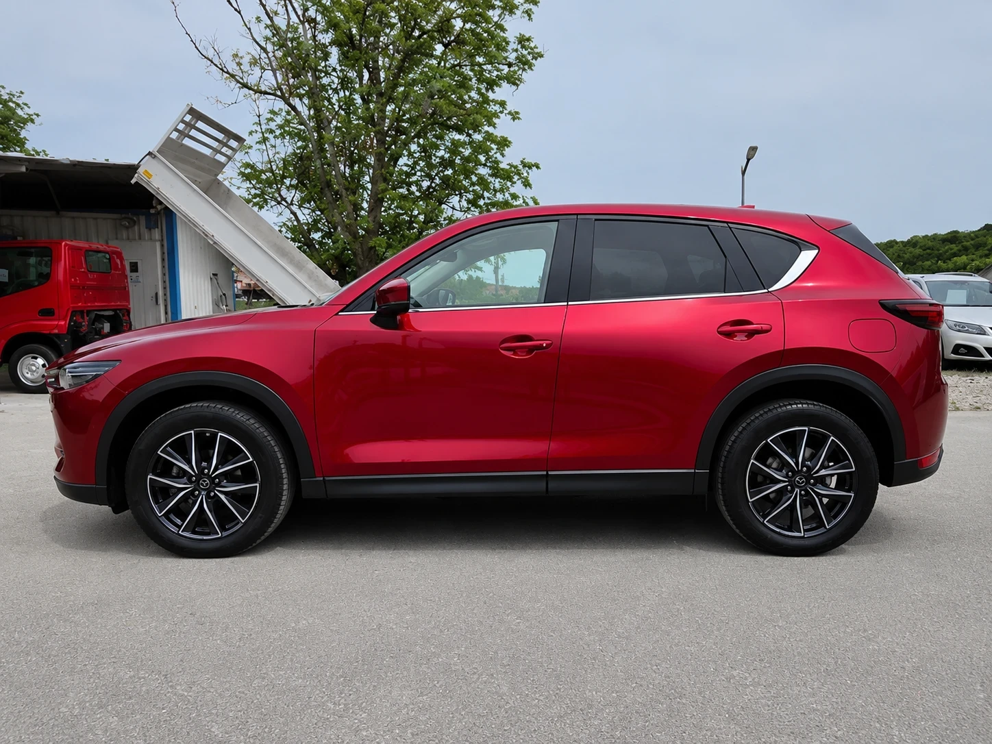Mazda CX-5 SKYACTIV-G* 2.5* 194к.с.* ШВЕЙЦАРИЯ* 4х4* 360* DIS, снимка 3 - Автомобили и джипове - 54570189