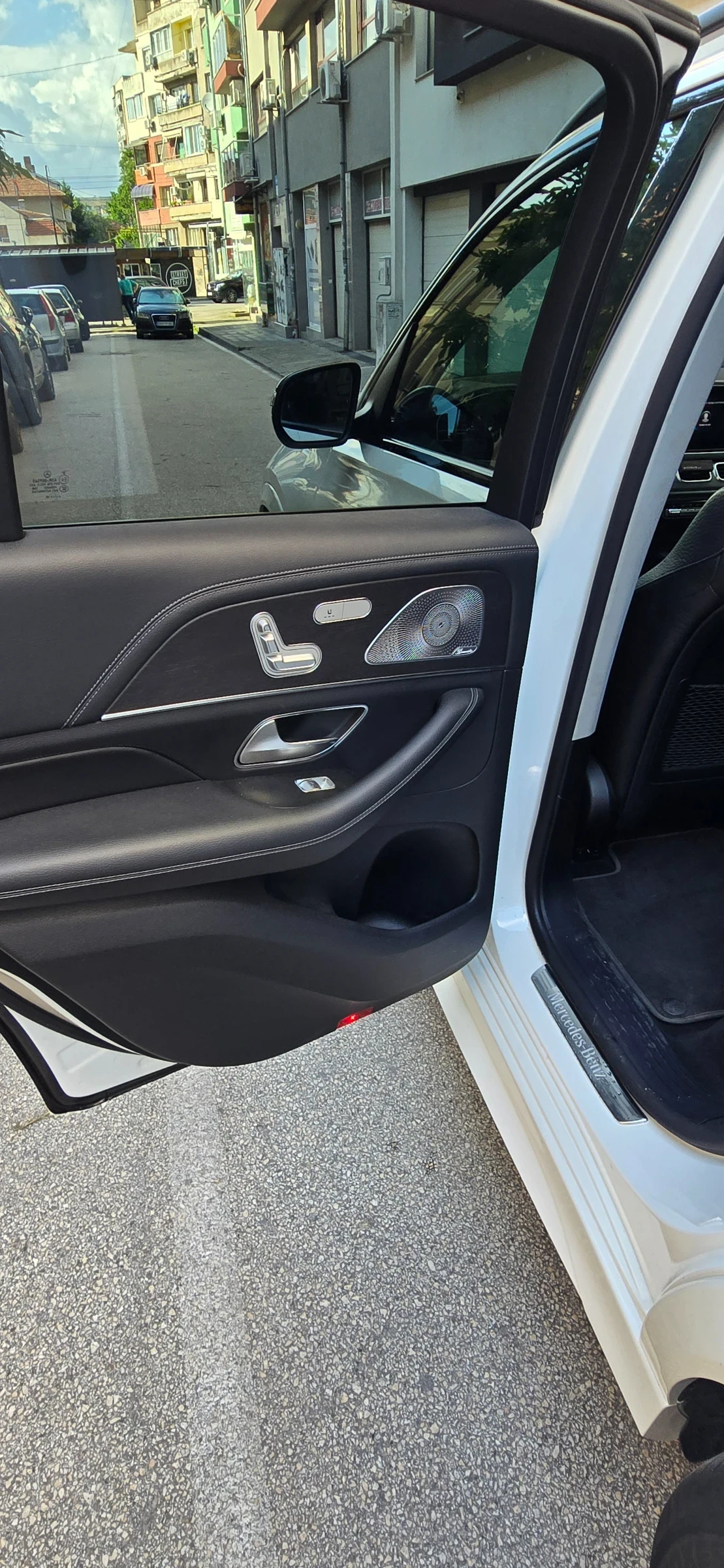 Mercedes-Benz GLE 350, снимка 5 - Автомобили и джипове - 54672573