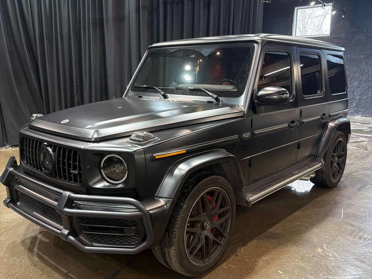 Mercedes-Benz G 63 AMG * БЕЗ ЗАБЕЛЕЖКА* АВТОКРЕДИТ* CARFAX* , снимка 3 - Автомобили и джипове - 54683969