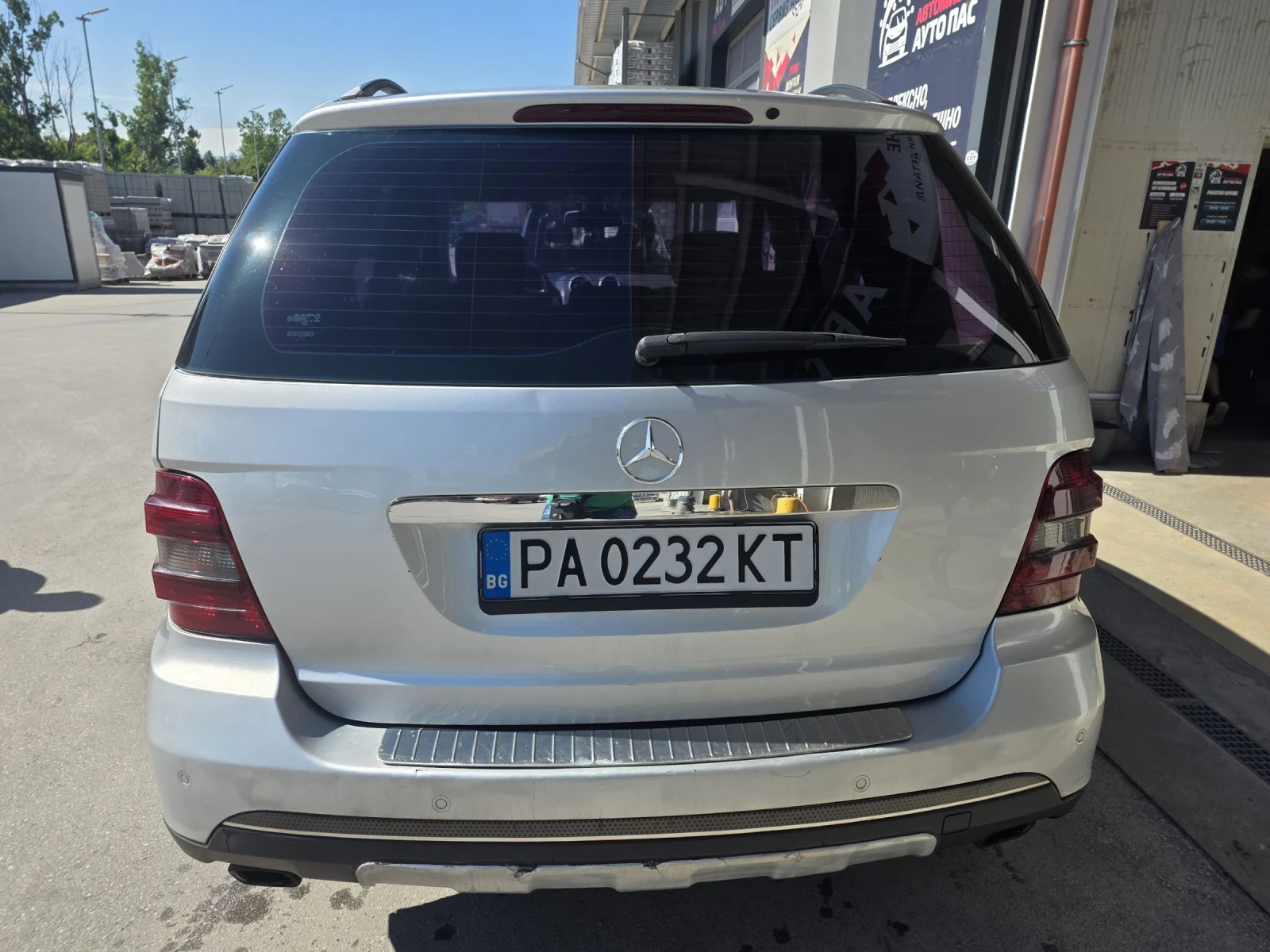 Mercedes-Benz ML 320, снимка 3 - Автомобили и джипове - 54966608