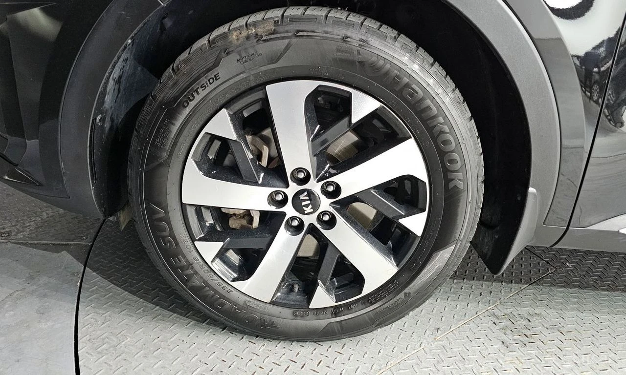 Kia Sorento 2.2D Prestige 4x4* DISTRONIC* ПОДГРЕВ* ОБДУХВАНЕ* , снимка 5 - Автомобили и джипове - 55050789