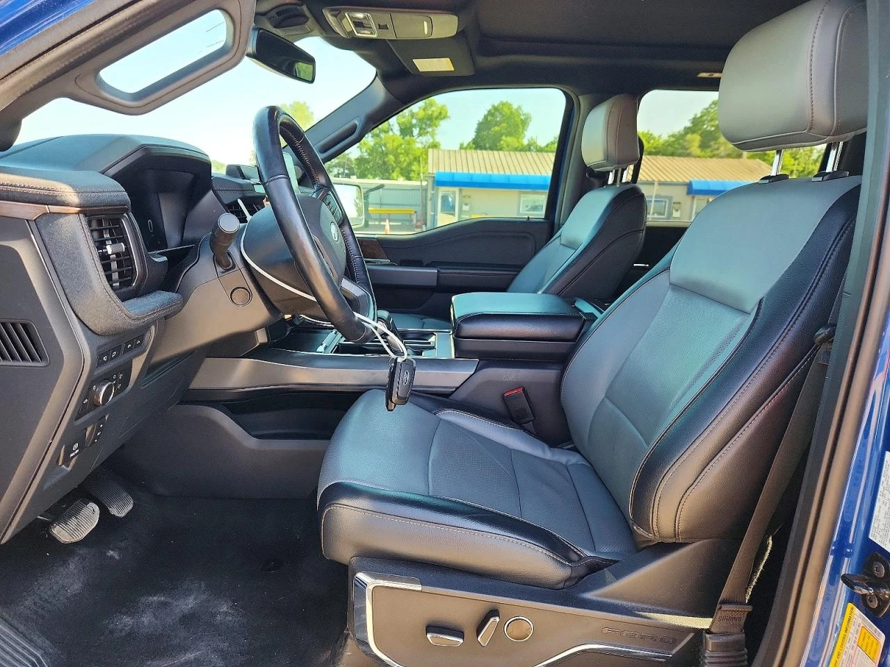 Ford F150 Lightning Pro, снимка 7 - Автомобили и джипове - 55121779
