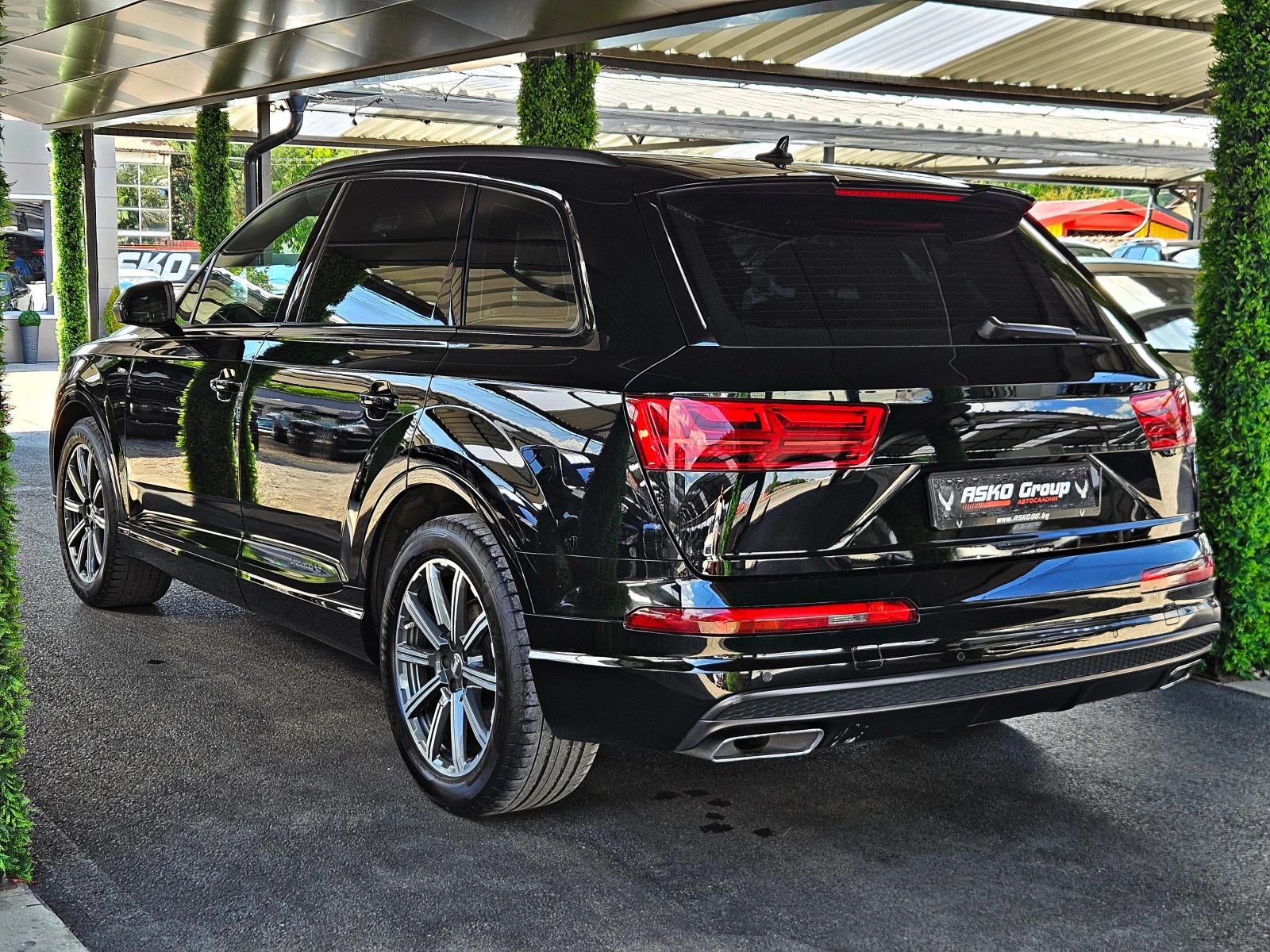 Audi Q7 S-LINEx3/BLACK EDITION/AIRMAT/ПОДГРЕВ/DIGITAL/LIZI, снимка 7 - Автомобили и джипове - 55572981