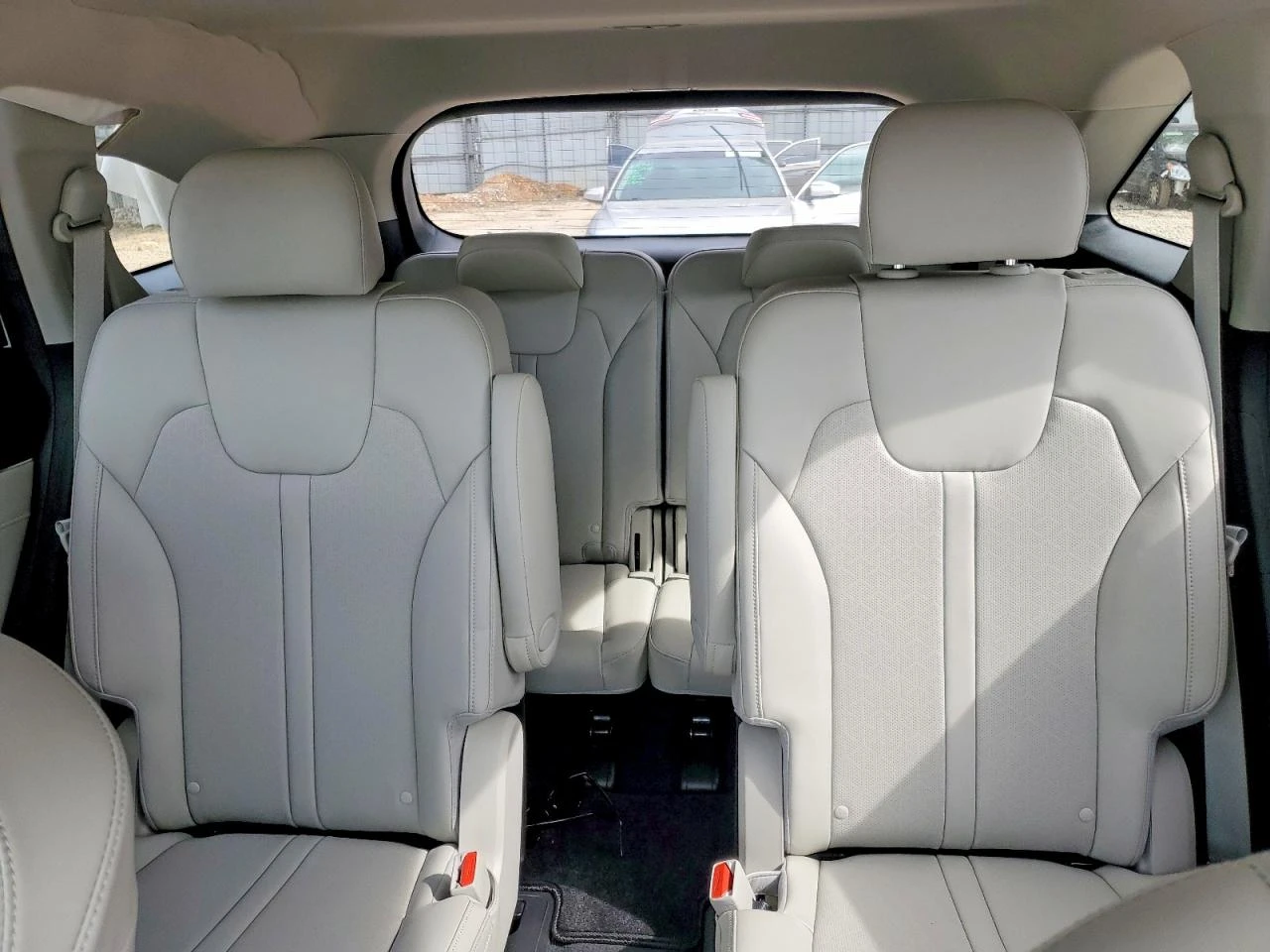 Kia Sorento 2.5l Sx, снимка 10 - Автомобили и джипове - 55995476