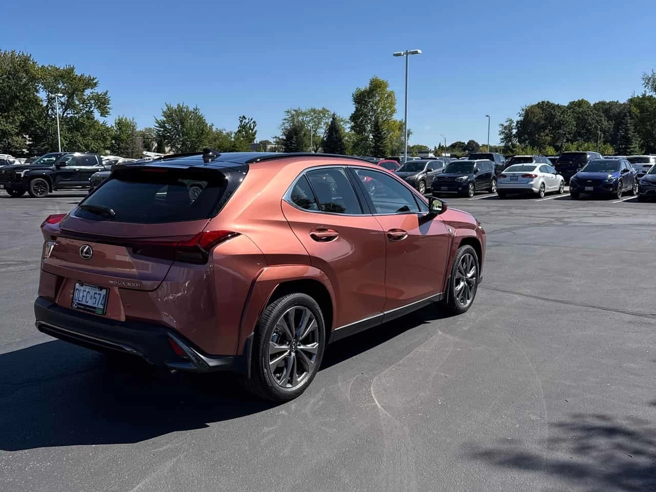 Lexus UX 300h  * CARFAX * ОПЦИЯ ЗА ФИНАНСИРАНЕ, снимка 3 - Автомобили и джипове - 56273462