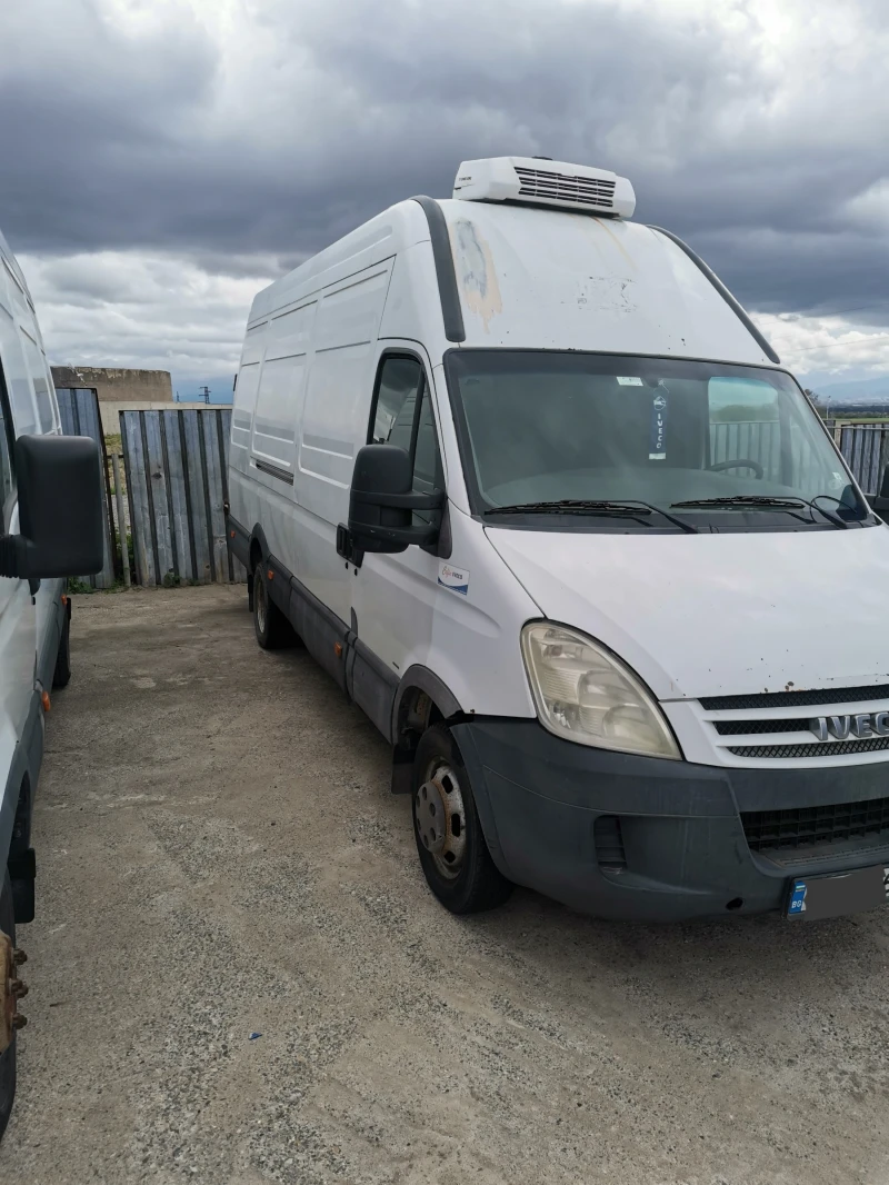 Iveco Daily, снимка 3 - Бусове и автобуси - 48654775