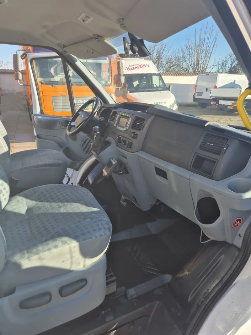 Ford Transit, снимка 7 - Бусове и автобуси - 48719646