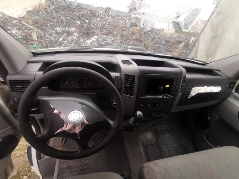 VW Crafter 2.5tdi, снимка 8 - Бусове и автобуси - 35256443