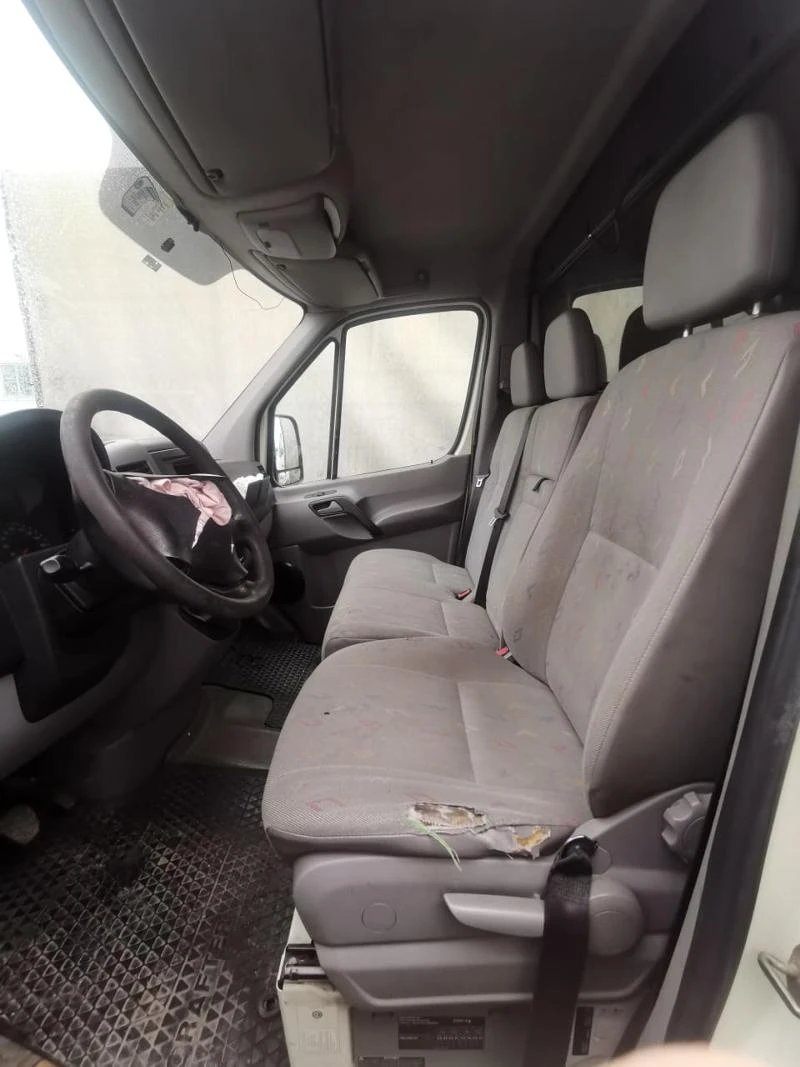 VW Crafter 2.5tdi, снимка 7 - Бусове и автобуси - 35256443