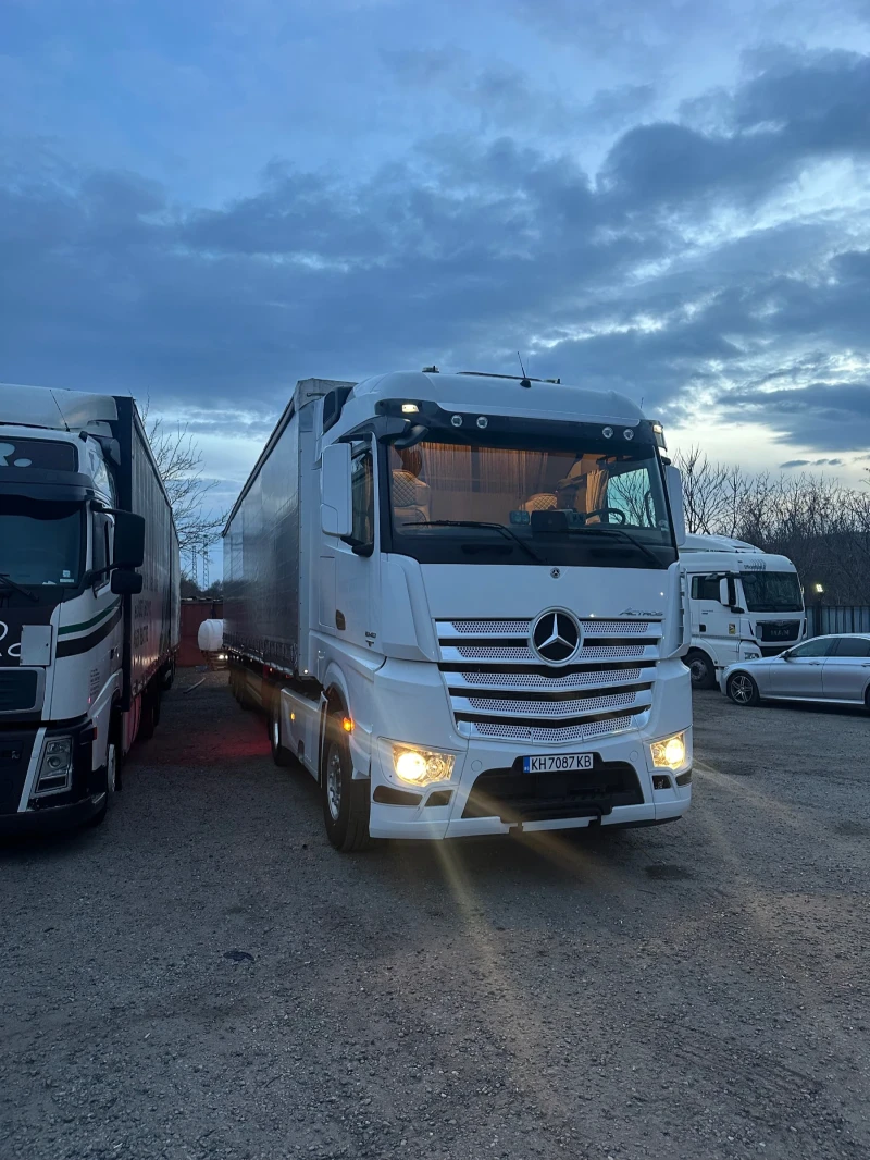 Mercedes-Benz Actros Уникат!!! Цена за композицията, снимка 2 - Камиони - 49308886