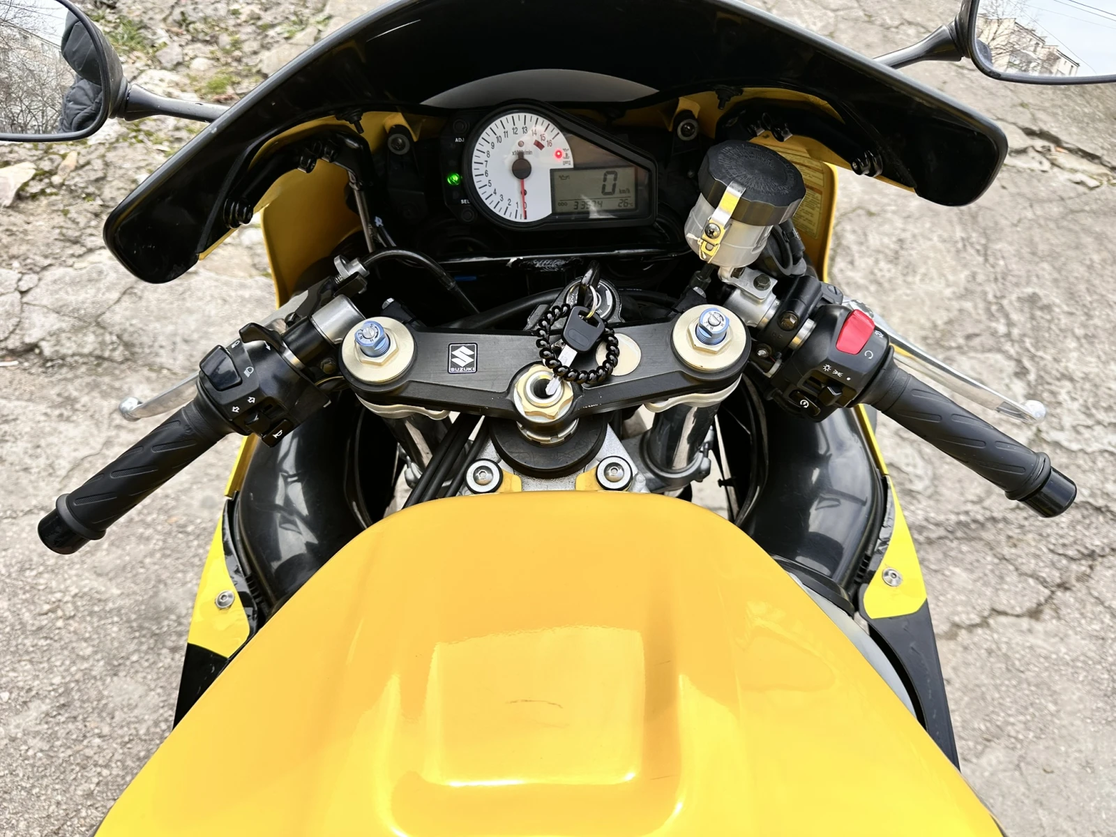 Suzuki Gsxr 600 - изображение 8