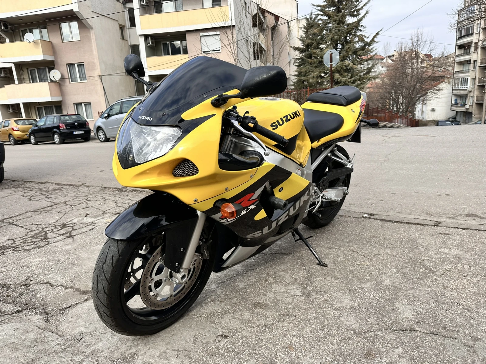 Suzuki Gsxr 600
