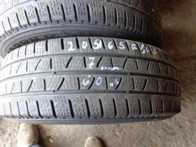 Гуми Зимни 205/65R16, снимка 3 - Гуми и джанти - 18669977