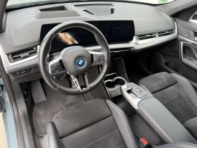 BMW iX1 xDrive30, снимка 6