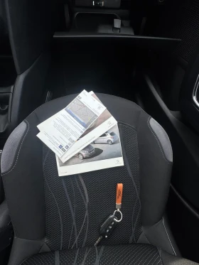 Peugeot 208 1.2i 82k.c, снимка 12