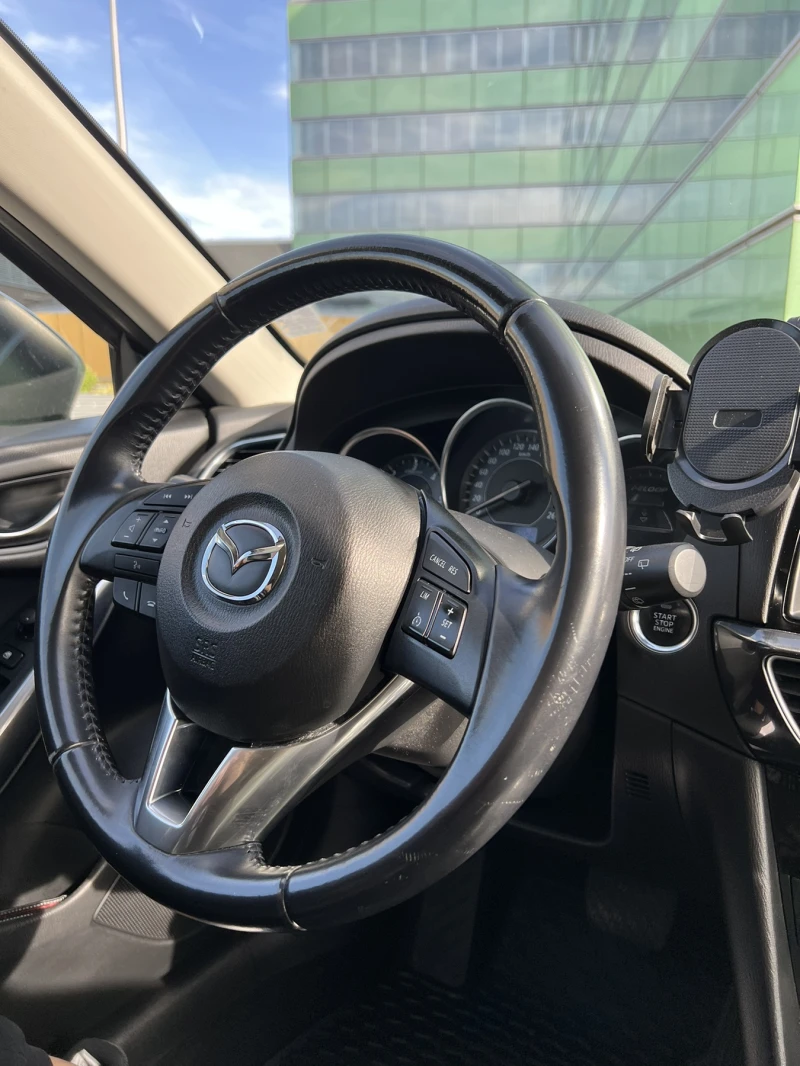 Mazda 6, снимка 16 - Автомобили и джипове - 47315579