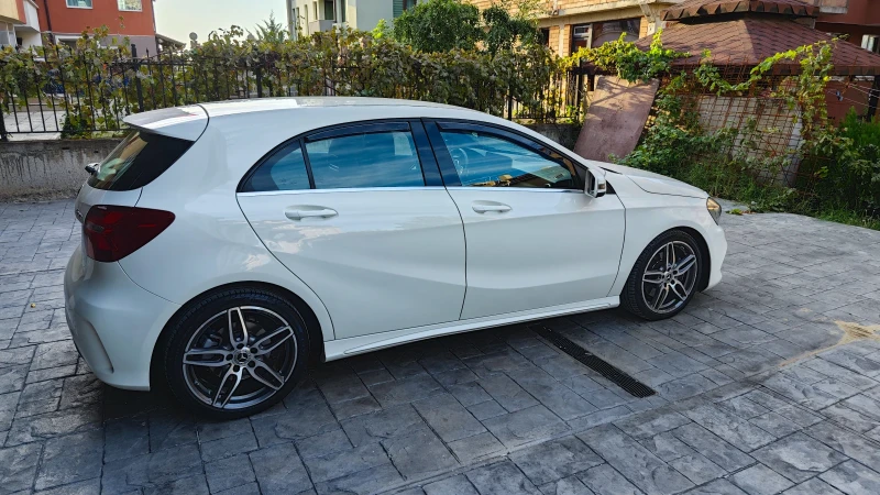 Mercedes-Benz A 220 AMG 4 matic, снимка 5 - Автомобили и джипове - 47387928